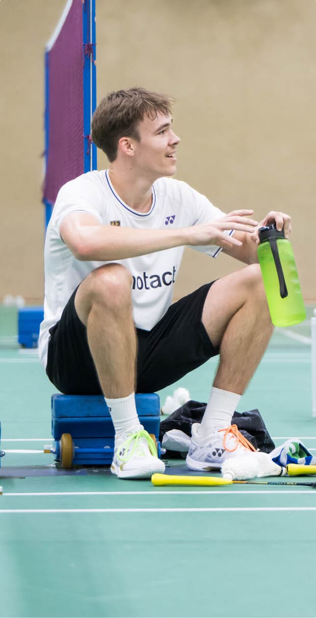 Amelia Kuznetsova WestLotto Toptalent steht in ihrer Trainingshalle 