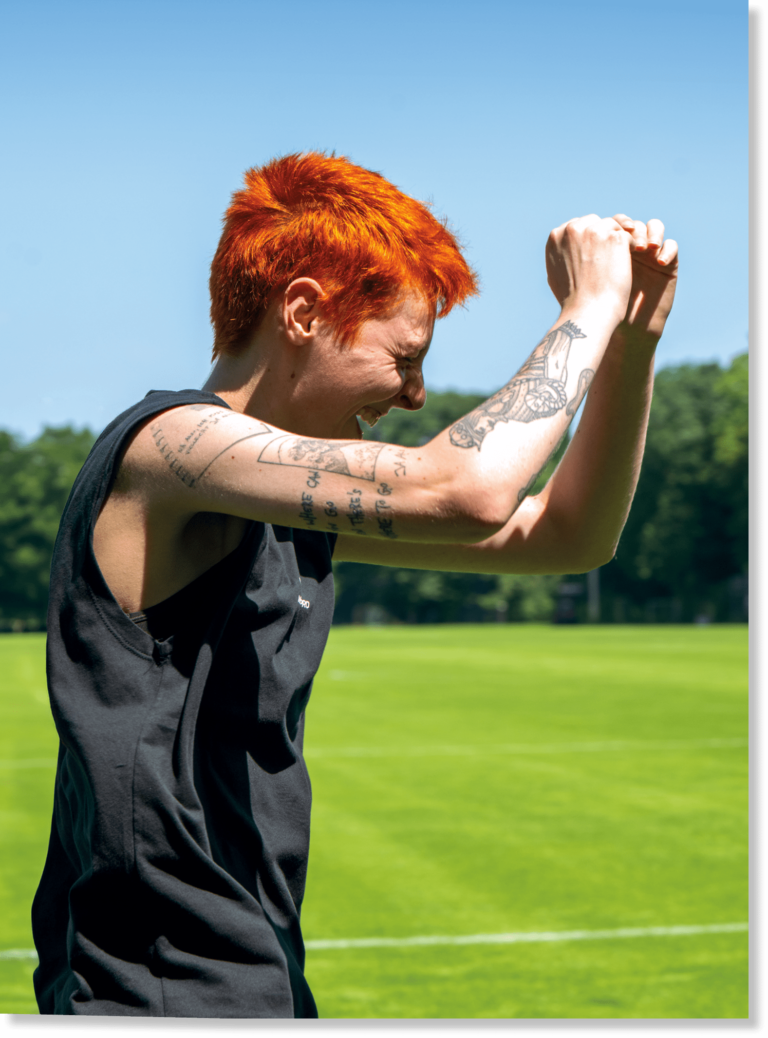 Cover der Wir im Sport zeigt eine junge Frau beim Sport